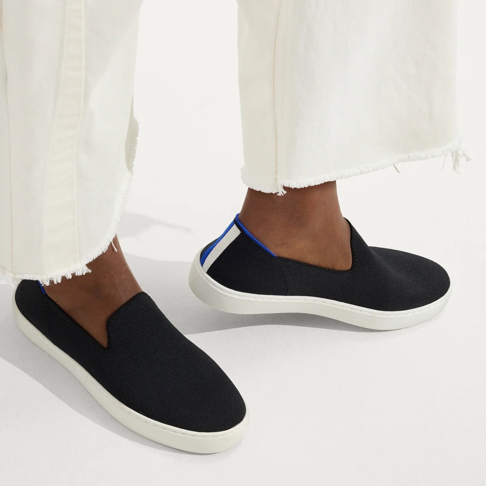 Rothy's Original Slip On Sneaker in Black Solid Size 7